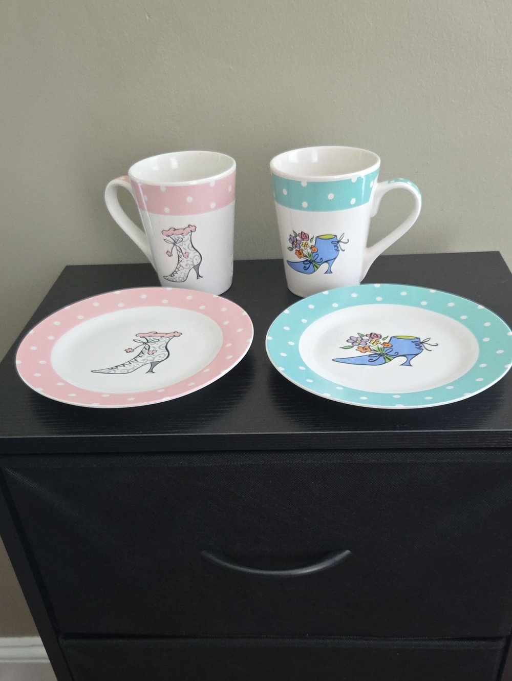 Vtg. WCL Set Of 2 Polka Dot Victorian High Heel Shoe Mugs & Plates
